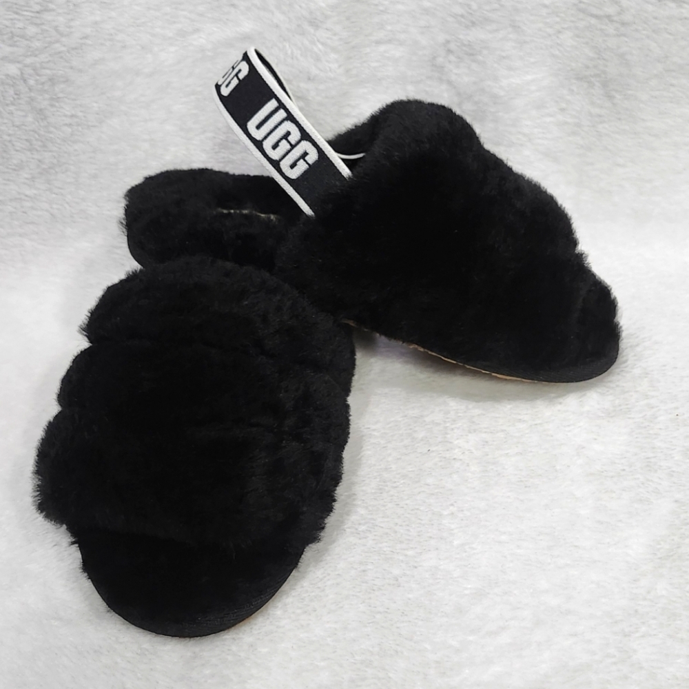 NWOT UGG Fluff Yeah Slides Children's Black Fuzzy Slippers Size 10 Toddler's